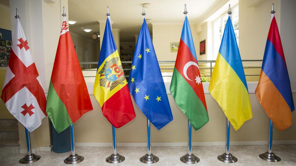 ŹRÓDŁO: EU NEIGHBOURS Mołdawia, Ukraina nie padały żadne obietnice w stosunku do członkostwa tych państw we Wspólnocie.
