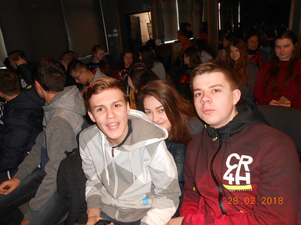 Luty WSPOMNIENIA NARKOMANKI ALICJA W KRAINIE CZARÓW GÓRA GROSZA WYJAZD NA LODOWISKO CYRK O`BIMBOLANDO MAŁY KSIĄŻĘ POCZTA WALENTYNKOWA BAL KARNAWAŁOWY WSPOMNIENIA NARKOMANKI Wspomnienia narkomanki.