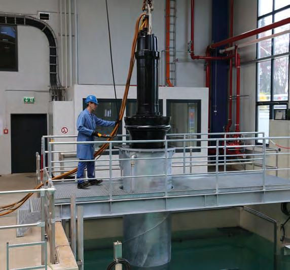 PRZEKONUJĄCE SZCZEGÓŁY TECHNICZNE WYDAJNOŚĆ TŁOCZENIA PRZYKŁAD INSTALACYJNY 8 (m) 7 6 5 4 P644 3 2 P314 P424 P584 1 0 0 1000 2000 3000 4000 5000 6000 7000 8000 (m 3 /h) DANE TECHNICZNE Typ wielkość