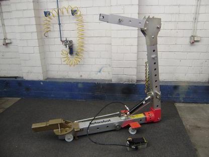 hydrauliką, łańcuchem i górnym