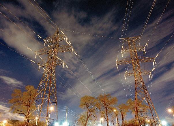 Certyfikacja usług w zakresie budowy linii elektroenergetycznych - powody. Bezpieczeństwo na placu budowy. Większość wypadku wynika z czynników ludzkich.