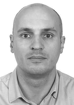 ORIGINAL PAPER DOI: https://doi.org/10.5114/kitp.2018.80916 Ministernotomy or sternotomy in isolated aortic valve replacement? Early results Grzegorz Filip 1, Magdalena A.