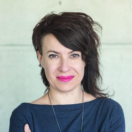 4. Kto za tym stoi? Sylwia Nikko Biernacka: inspiratorka, tutorka, mentorka, trenerka. Założycielka Fundacji Machina Zmian.