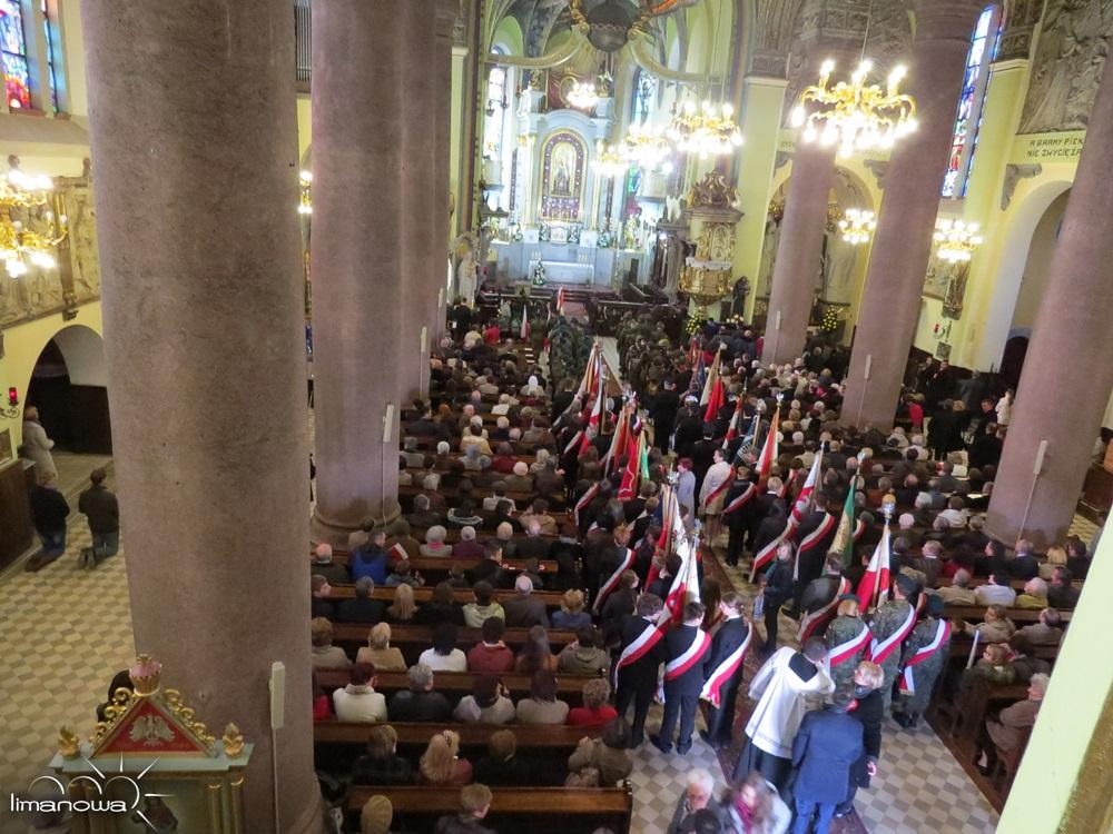 Uroczysta Msza Święta w intencji Ojczyzny została odprawiona w limanowskiej Bazylice pod przewodnictwem Księdza Proboszcza dr Wiesława