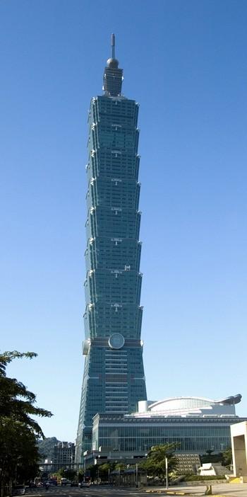 Svého času největší stavební konstrukce c Daniel Rypl, 2010 Taipei 101 - Taipei - Taiwan nejvyšší budova v provozu v