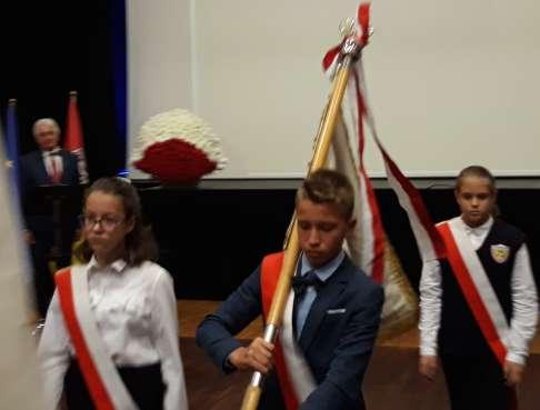 1 ŚWIATOWY DZIEŃ SYBIRAKA! /NASZ WE WROCŁAWIU cz. II/ Jeśli zapomnę o Nich, Ty Boże na Niebie, Zapomnij o mnie! Adam Mickiewicz 16-17.09.2019 r. O ile wczoraj /15.