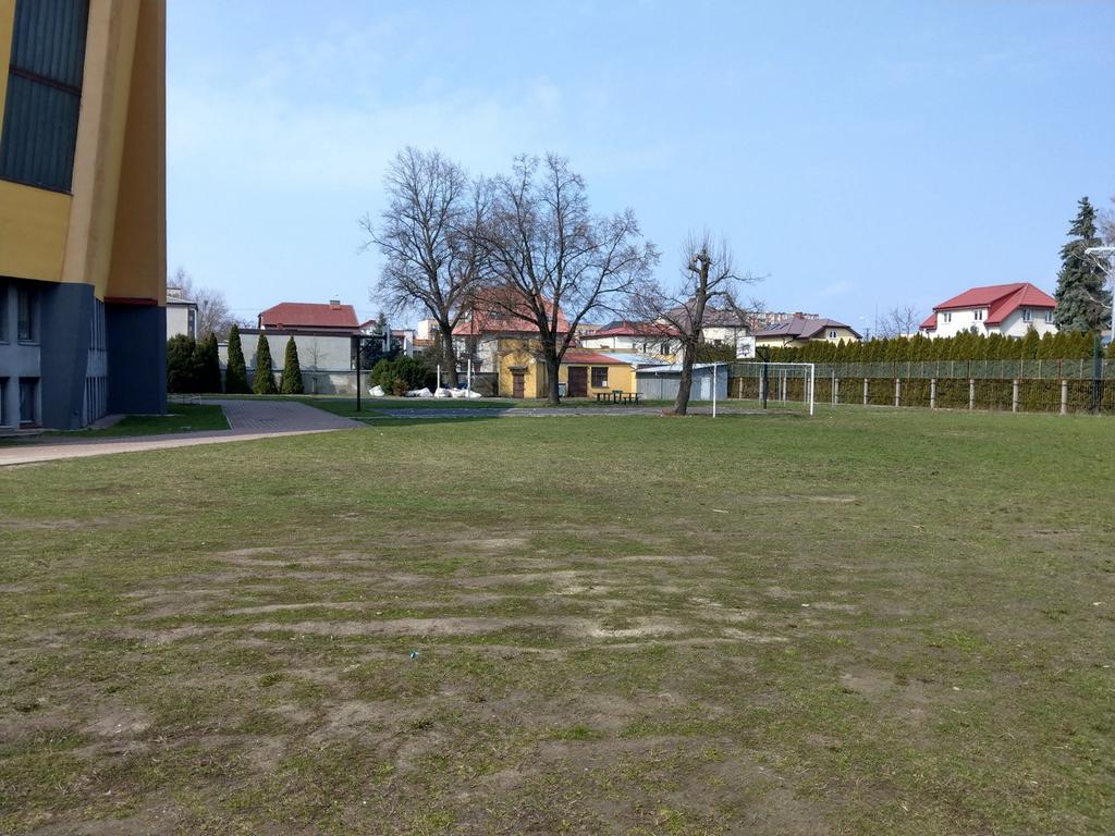 STAN ISTNIEJĄCY Obecnie obszar opracowania użytkowany jest jako teren sportowo-rekreacyjny.