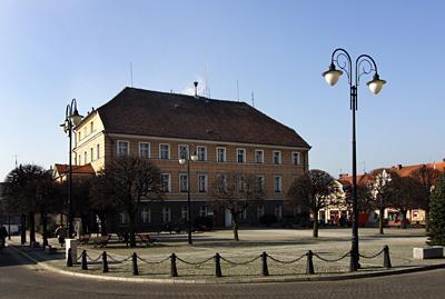 handlowe i inne, załatwiali porachunki rodzinne i sąsiedzkie, wymieniali lokalne nowinki 146.