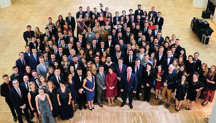 STUDENCI I DOKTORANCI 4 Fot. 4. Gala Złotych Lwiątek Fot.