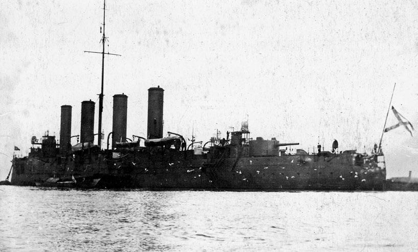 Gwałtowny szkwał 30 września zmusił Admirała Makarowa do awaryjnego zejścia z kotwicy na redzie Cherbourga.