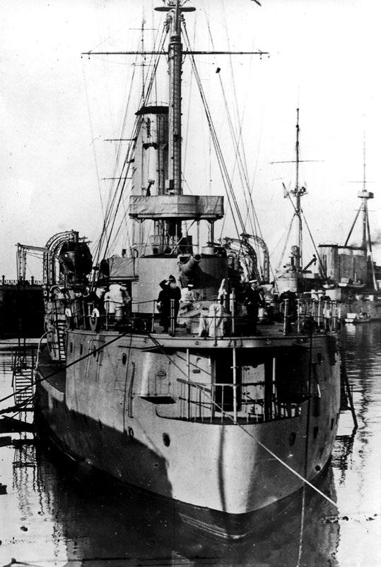 Krążowniki typu Bajan wego z nieprzyjacielem (Admirał Makarow zdołał już wcześniej zużyć amunicję głównego kalibru), wystrzelił łącznie 80 pocisków kal. 203 mm i 434 kal. 152 mm 72.