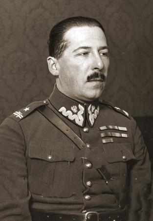 29 Jan Kowalewski, ppłk dypl.