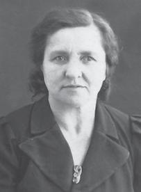 NA FALI 100-LECIA ODRODZENIA POLSKI Anna Staszkiewicz Pardejowa służyła w wileńskiej OLK duże. Ogólna wartość służbowa bardzo duża. Nadaje się w pełni na stanowisko dowódcy batalionu.