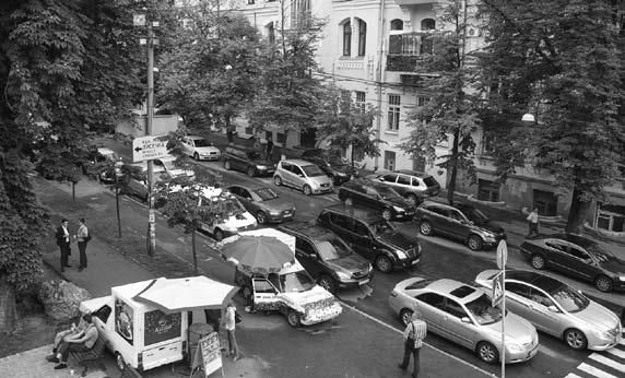 Lenina, 6-metrowy, z brązu, przedstawiający figurę naturalnej wysokości takie ogłoszenie zobaczyłem na stronie OLX.