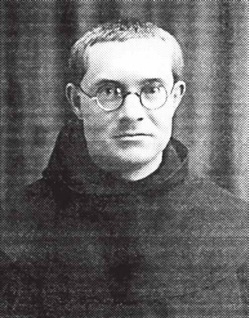 rozpoczął naukę w niższym seminarium karmelitów bosych w Wadowicach. Po ukończeniu piątej klasy wstąpił do zakonu karmelitów bosych. Nowicjat rozpoczął 27 lipca 1926 r.