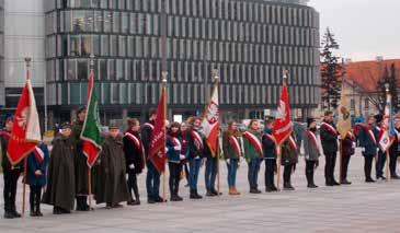 Adama Mickiewicza w Poznaniu odbył się uroczysty patriotyczny koncert, w którym również uczestniczyli przedstawiciele naszego Koła.