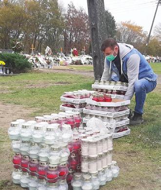 Projekt przewiduje także zakup zestawów do wędkowania, kołowrotków, podbieraków, kamizelek asekuracyjnych, a nawet stacji do naprawy rowerów.