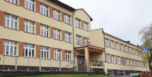 Proponujemy tradycyjne potrawy świąteczne pieroi, krokiety, dania mięsne, śledzie, ryby, sałatki.