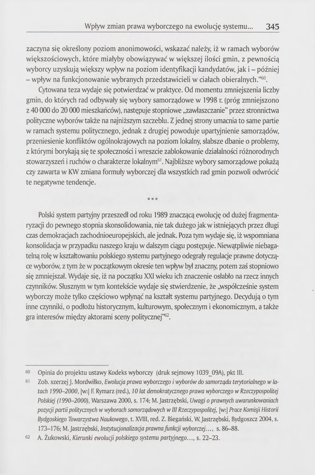Wpływ zmian prawa wyborczego na ewolucję systemu.