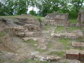 Ruszt pod fundament został uznany w kategorii gruzu rozbiórkowego, z pocz. XIX w.