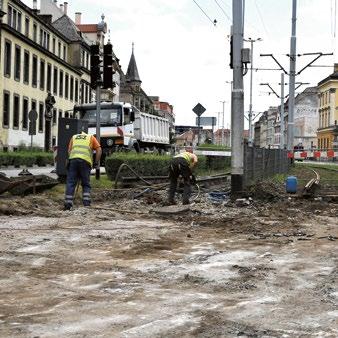 Braniborskiej). Natomiast nie ma przejazdu prosto po osi ul. Poznańskiej oraz możliwości skręcania w lewo z ul. Poznańskiej (po obu stronach skrzyżowania). Kierowcy nie skręcą również w lewo z ul.