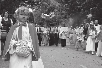 Kto przyczynił się do szerzenia kultu medalika, obrazu Jezu, ufam Tobie oraz procesji Bożego Ciała? W objawieniach prywatnych św. Julianny z Mont Cornillon ma swój początek uroczystość Bożego Ciała.