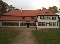 kilkudziesięciu miniatur prezentowanych w parku z pewnością wartych zobaczenia. JEDNO MIASTO TRZY MUZEA Podczas wyprawy do Kościerzyny zwiedziliśmy aż trzy muzea: Muzeum Ziemi Kościerskiej im. dr.