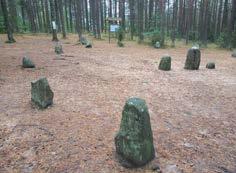 Legenda głosi, że kamienne kręgi zostały stworzone przez mitycznych olbrzymów, jednak zdaniem archeologów są one śladami obecności na tych ziemiach w pierwszych wiekach naszej ery Gotów i Gepidów i