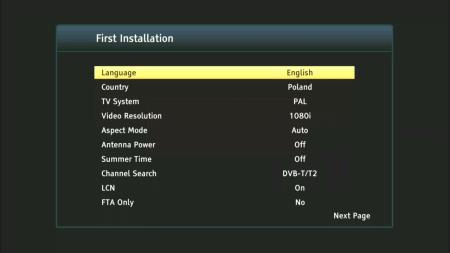 5.2 Instalacja baterii Zdejmij przykrywkę pojemnika na baterie w tylnej części pilota zdalnego sterowania przez zsunięcie przykrywki w dół, a następnie ją odłóż.
