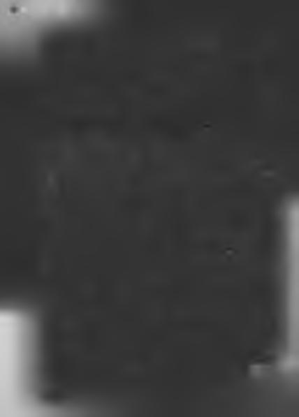 W swoim rodzinnym mieście Radomsku (województwo łódzkie) spędził dzieciństwo i ukończył gimnazjum humanistyczne. W 1924 r.