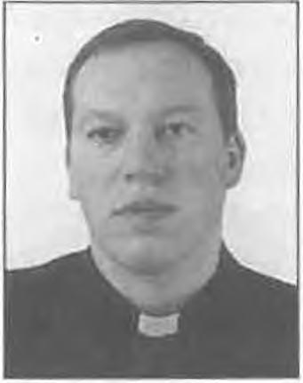 Śląskiego Okręgu Wojskowego. Ks. WIESłAW ZYDEL Urodził się 6 marca 1966 r. w Czechowicach-Dziedzicach.