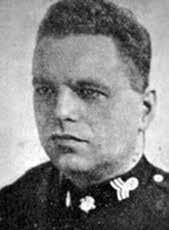 K wej zaproponowano mu ponownie stanowisko burmistrza, którego nie objął. Odznaczenia: Srebrny Krzyż Zasługi (1938), Medal Brązowy za Długoletnią Służbę (1938). Feliks Jóźwiak zmarł 22 grudnia 1969 r.