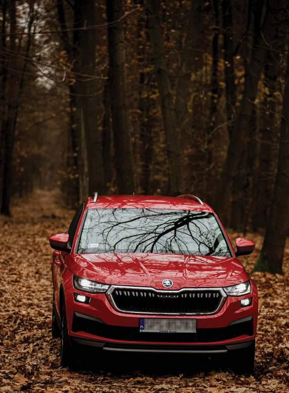 profitest Škoda Kodiaq profitest Škoda Kodiaq Škoda Kodiaq podstawowe dane techniczne Typ nadwozia SUV Liczba miejsc 5 Długość całkowita szerokość całkowita 4697 mm 1882 mm Rozstaw osi 2790 mm