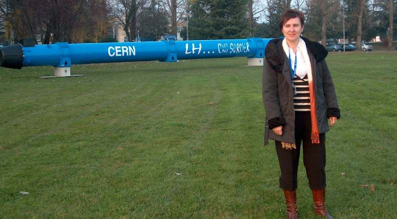 W dniach 15 22 listopada miałam okazję przebywać na szkoleniu w laboratorium Europejskiej Organizacji Badań Jądrowych CERN, w Genewie. Było to fascynujące spotkanie z najczystszą fizyką.