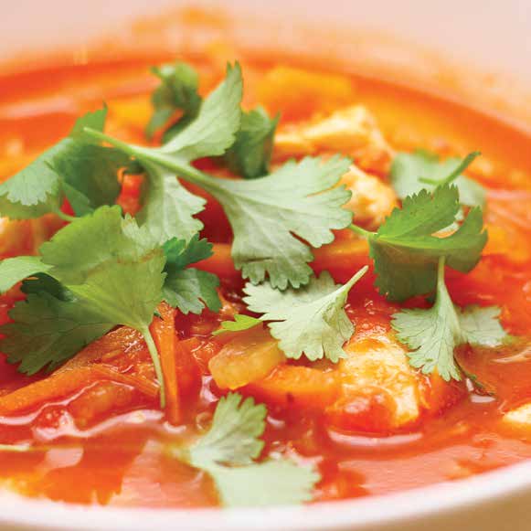 kiełbasą i jajem ZUPA Z CIECIERZYCY CHICKPEA SOUP cream of tomato soup served
