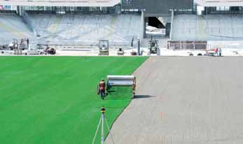 9-35 Układanie trawnika z rolki System ogrzewania murawy stanowi specjalny wariant systemu ogrzewania wolnych powierzchni.