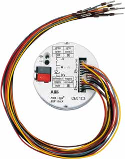 Dane techniczne ABB i-bus KNX Opis produktu Urządzenie jest wyposażone w dwanaście kanałów, które można oddzielnie parametryzować w ETS jako wejścia lub wyjścia.