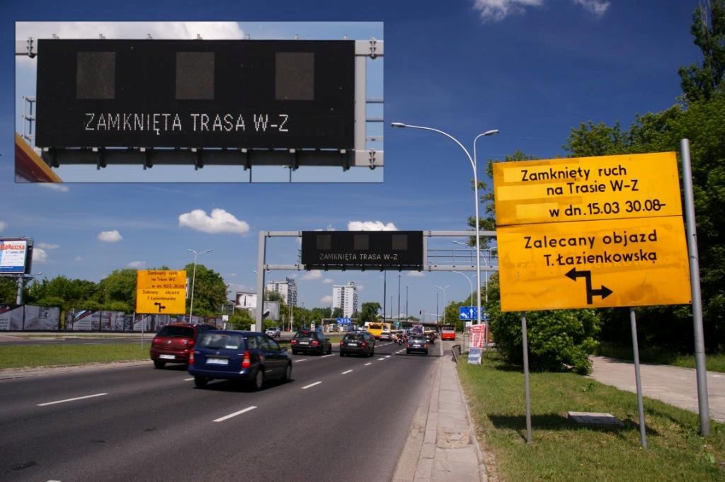 Tablice te rozmieszczone są w następujących miejscach: Wisłostrada od strony północnej (dla jadących w kierunku południowym, w stronę Sadyby): 1. Wybrzeże Gdyńskie przy ul.