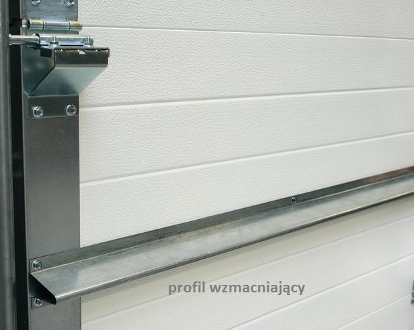 otrzymują Państwo wzmocnienie wewnętrzne, gdy tylko wymiar bramy przekracza 4750mm szerokości.