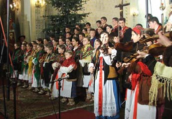 Koncert Grojcowian Przed udzieleniem przez Księdza Biskupa błogosławieństwa wszystkim wiernym, głos zabrał Prezes Zarządu Głównego Związku Podhalan Jan Hamerski, Starosta Nowotarski: Ekscelencjo