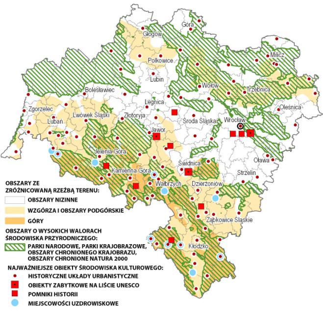 w 2011 r.) oraz aktywnością w zakresie organizacji festiwali i innych imprez o skali krajowej i międzynarodowej.