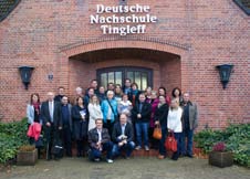 Zugehörigkeit, sind entscheidend für den Aufbau einer Bindung zwischen der deutschen Minderheit und der polnischen Mehrheit.