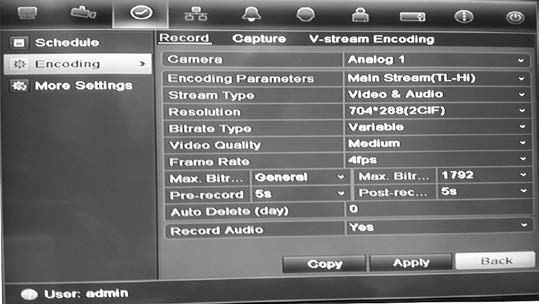 Rozdział 4 Nagrywanie Niniejszy rozdział zawiera instrukcje definiowania ustawień nagrywania rejestratora DVR.