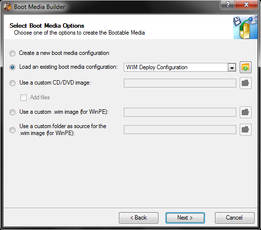 Create a new boot media configuration. Pozwala zmienid dowolny parametr domyślny podczas tworzenia nośnika rozruchowego. Load an existing boot media configuration.