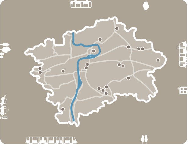 W Pradze w systemie Parkuj i Jedź (Park & Ride) znajduje się 20 parkingów, na których znajduje się 537 miejsc postojowych dla samochodów. Parkingi zamykane są między godz..00 i 4.00 w nocy.