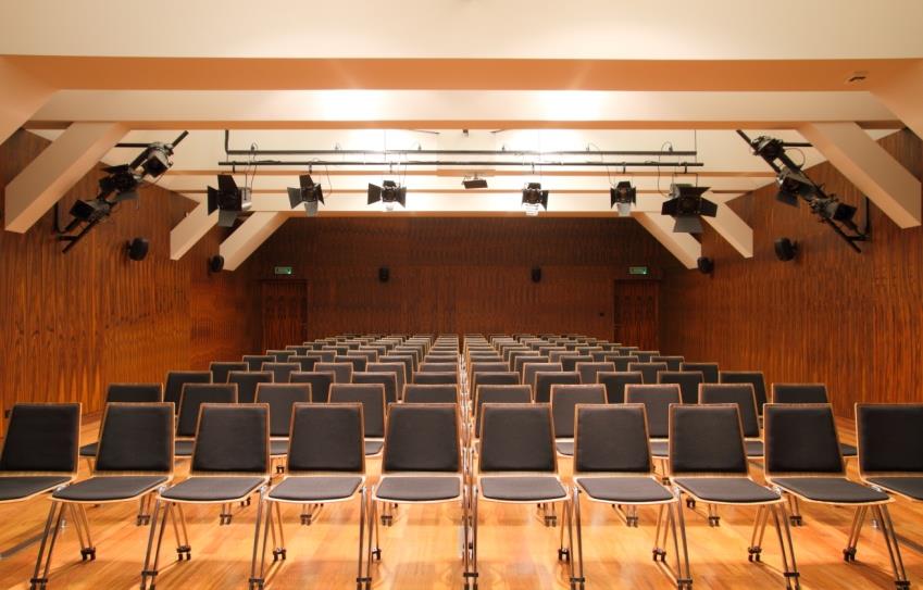 Projekty infrastrukturalne przykładowe realizacje Akademia Wychowania Fizycznego w Poznaniu Wielkopolski Regionalny Program Operacyjny Działanie 5.