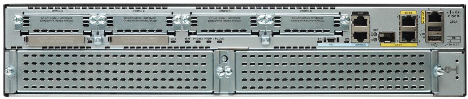 Cisco 2900 Cisco 2901 Cisco 2911 Cisco 2921 Cisco 2951 Interfejs ETH 2x GE 10/100/1000 Mbps 3x GE 10/100/1000 Mbps 3x GE 10/100/1000 Mbps 1x SFP (zamiennie z sąsiednim portem) 3x GE 10/100/1000 Mbps