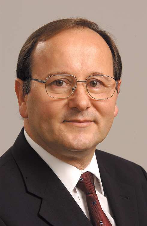 środków na rozwój, zamówień publicznych. Jan Mazurek ekspert BCC ds. rynku kapitałowego tel. 500