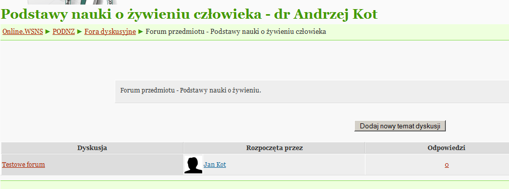 Nad pierwszą lekcją danego przedmiotu znajduje się forum aktualności po jego kliknięciu można wyświetlić zawartość.