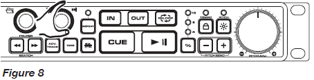 PODSTAWOWE FUNKCJE 1. ŁADOWANIE /WYJMOWANIE KARTY SD LUB USB Kartę SD wkładamy do odtwarzacza etykietą do góry, a stykami do dołu. Aby wyjąć kartę naleŝy delikatnie ją wcisnąć, karta wysunie się.
